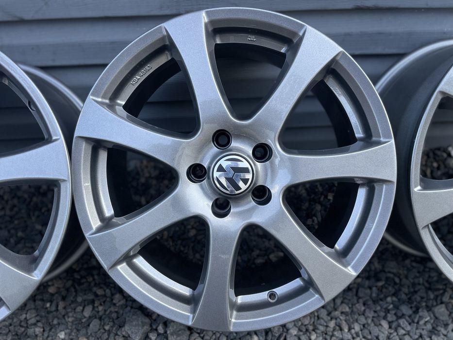 Продам комплект оригінальних дисків для Volkswagen 5/112 R18 5*112 18