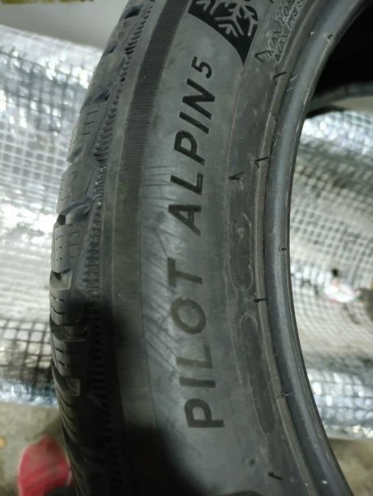 *Шина Michelin 225/50R17. 1шт. Зима Розпаровка (0854)