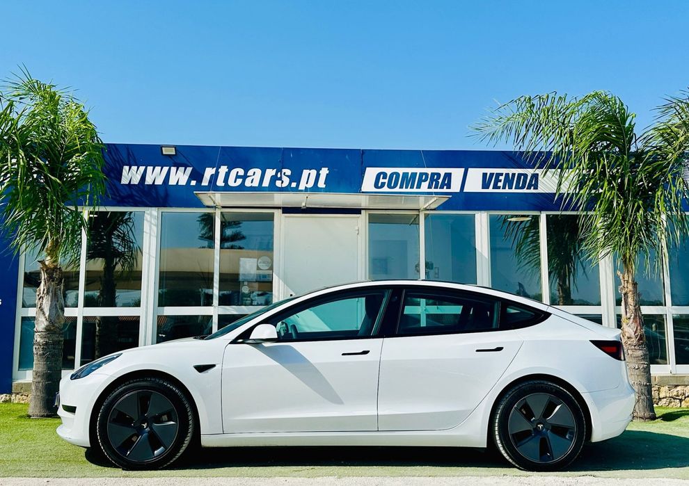 Tesla Model 3 Standard RWD Plus