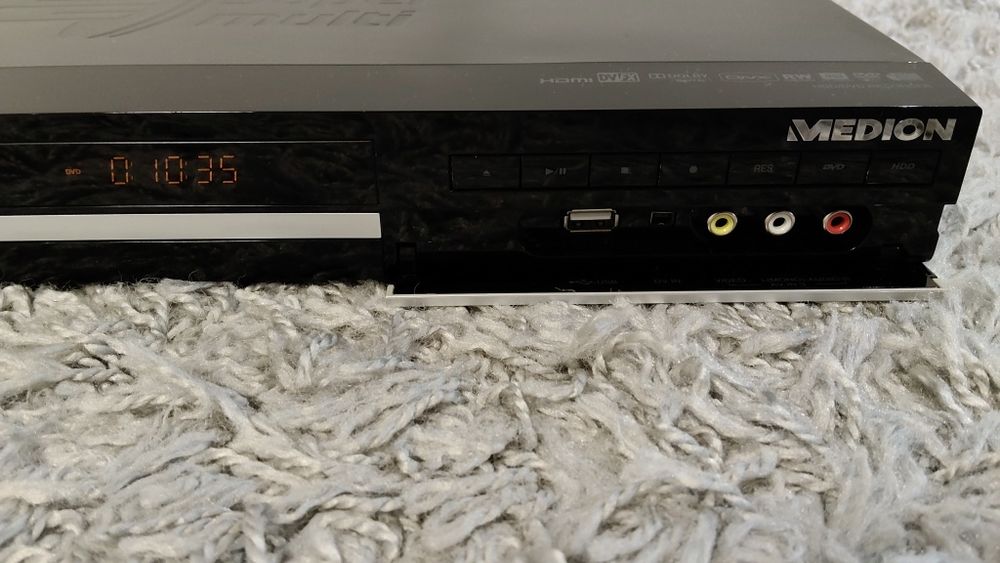 Nagrywarka HDMI DVD HDD LG-MEDION dysk 160GB  Przegraj kasety VHS pilot