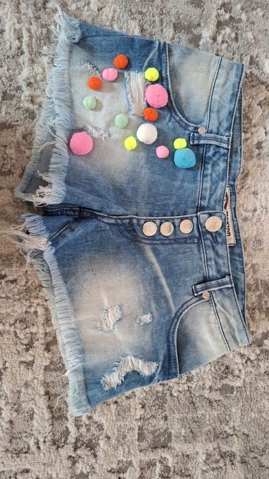 Spodenki z pomponami 38 bawełna