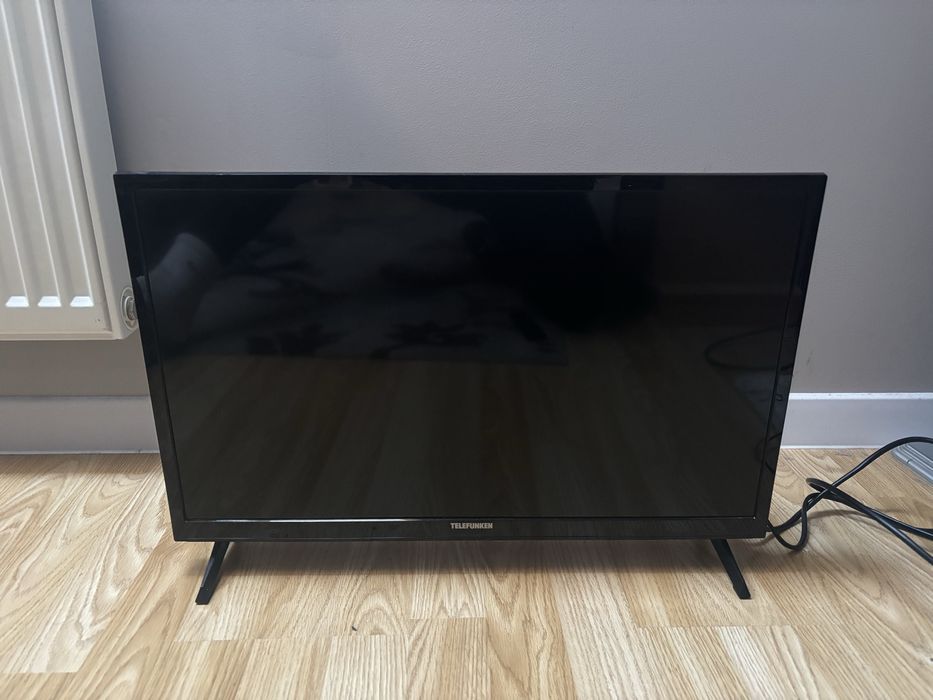 Телевізор Telefunken  XH24J101  [ HD / T2 / HDMI ]