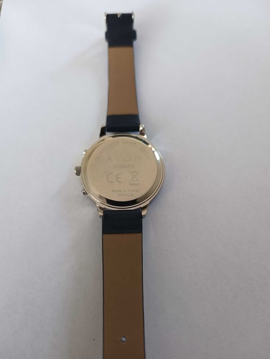 Zegarek Avon SR626SW
