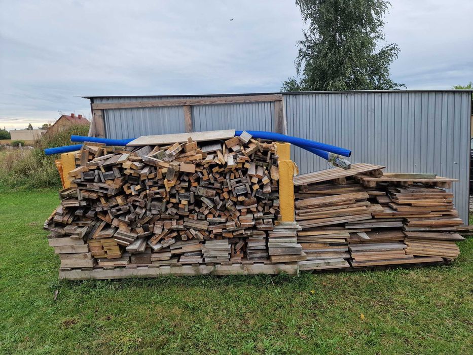 Sprzedam drewno po budowie