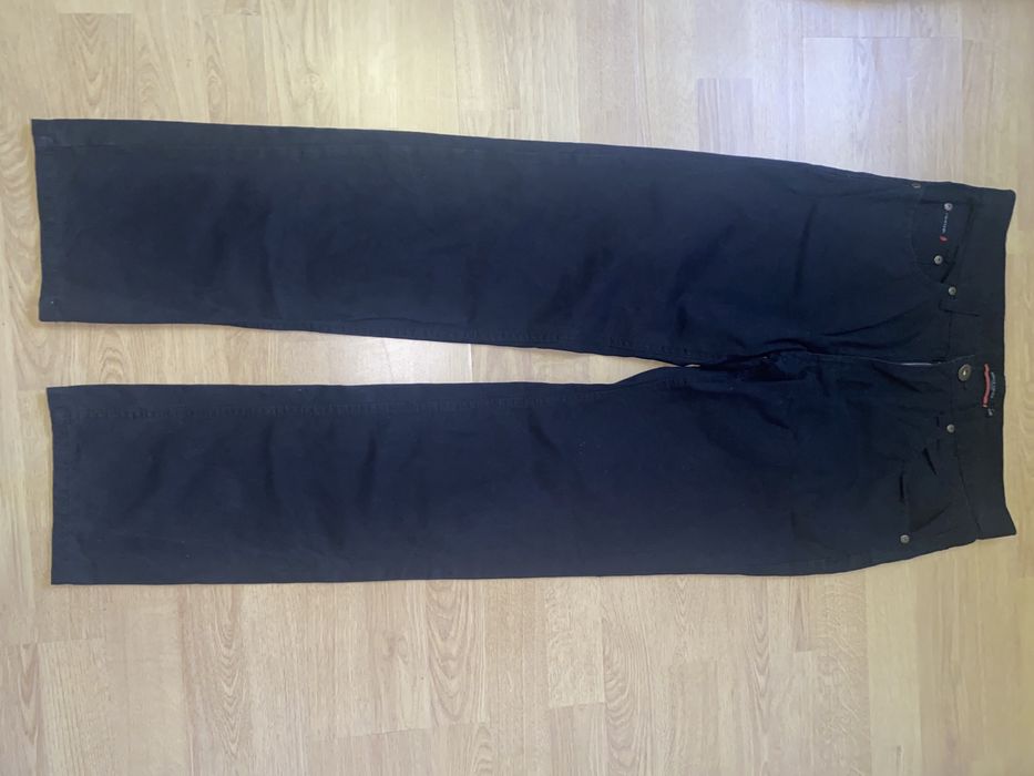 Spodnie czarne Pierre Cardin M 34