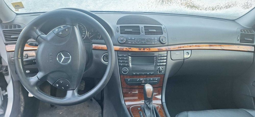 Mercedes benz w211 270 cdi 2003r
