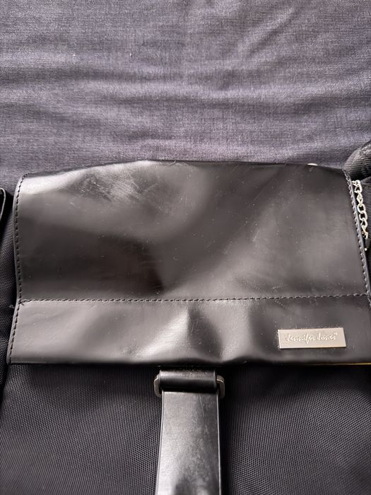 Czarna stylowa torebka piterka listonoszka JENNIFER JONES