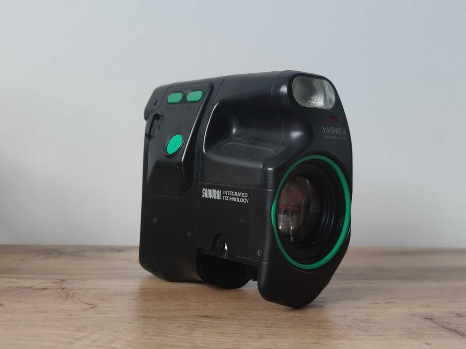Kyocera Yashica SAMURAI x3.0 Black Green Half Frame Film