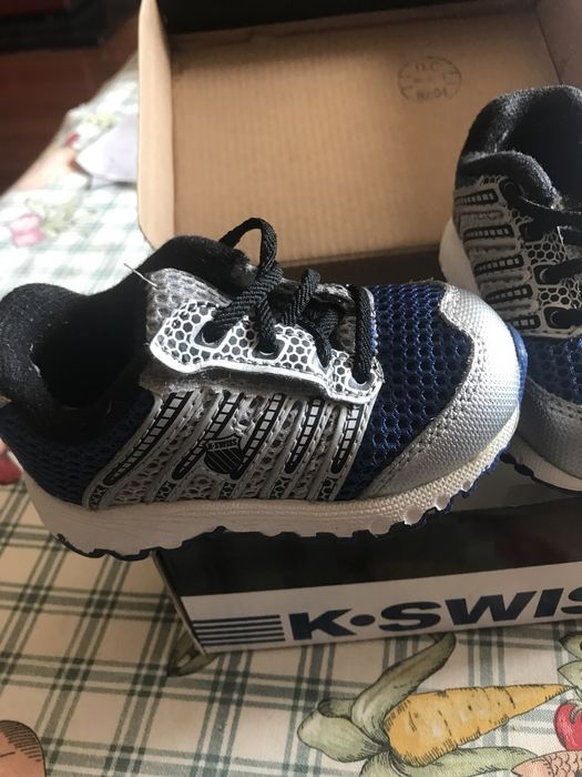 Sapatilhas menino 19 e meio