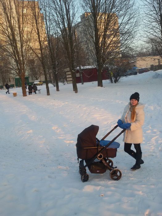 Белая шуба натуральная меховая жилетка, размер 44-48 свадебная шубка