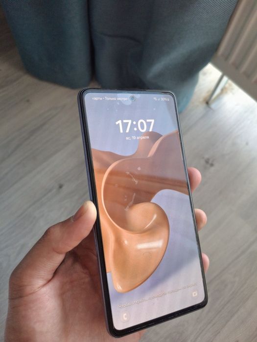 Продам телефон Samsung A72