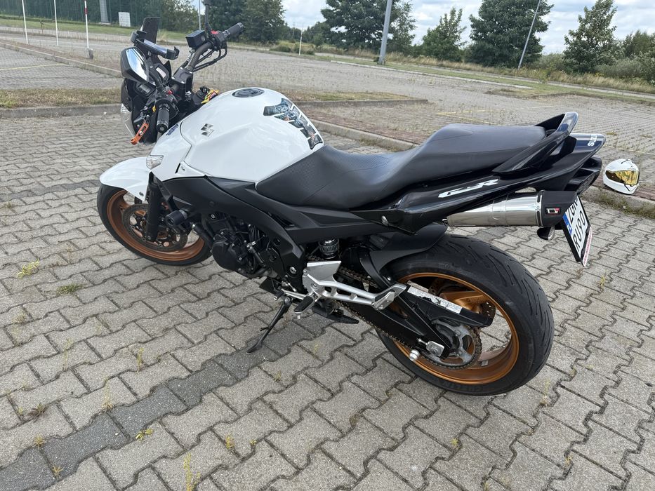 Suzuki GSR 600 | 2010 | 49 182 km | Wydech Devil