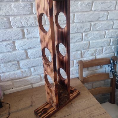 Stojak do wina z palet handmade