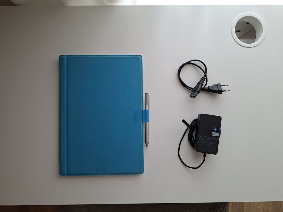 Microsoft Surface Pro 3 (2015) | com ecrã partido