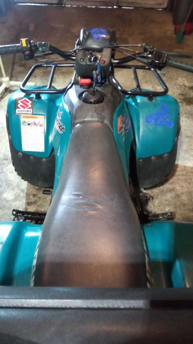 Diversão garantida em qualquer terreno - Moto 4 em bom estado