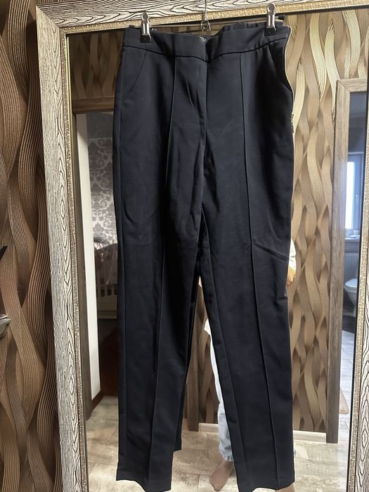 Брюки жіночі