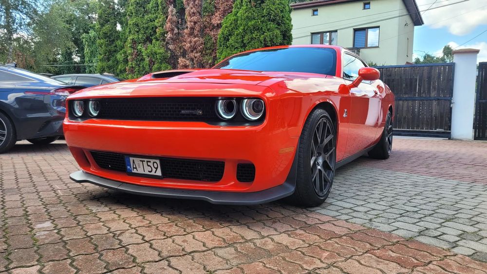 Dodge Challenger