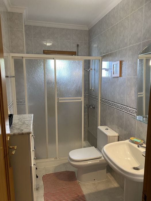 Moradia T4 Excelente