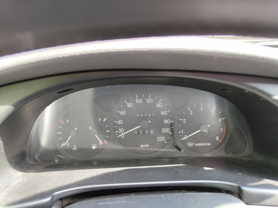 Део Ланос 1.6 CX