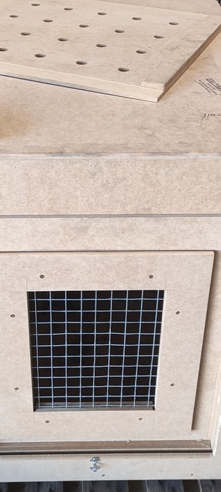 Caixa de transporte de cães