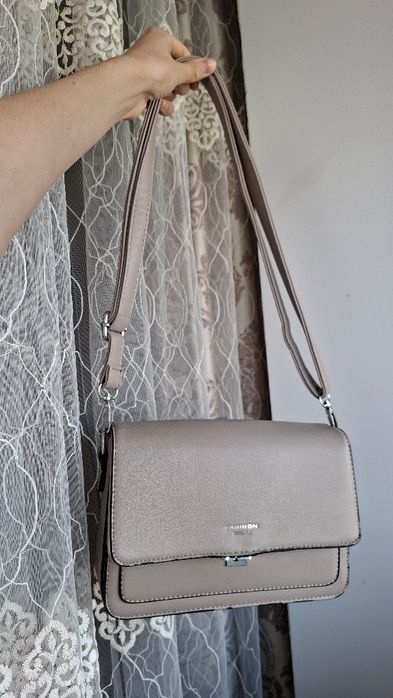 Сумка жіноча через плече