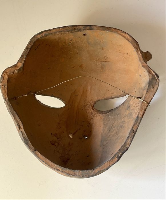 Máscara antiga em terracota Sul Americana