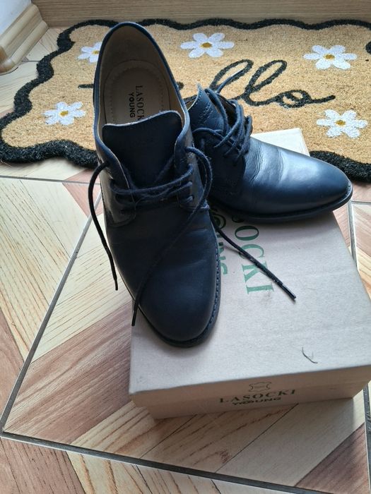 Eleganckie buty komunijne Lasocki rozmiar 35