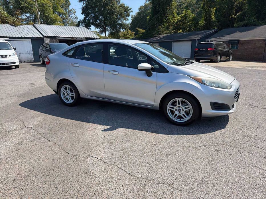 Ford Fiesta      2018