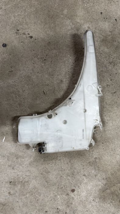 Reservatorio Deposito agua limpa vidros BMW E90 E91 E92 E93 F106 F12