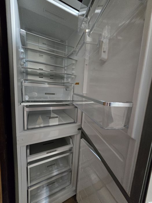 Frigorífico Combinado Whirlpool W9 Dual No Frost – Como Novo