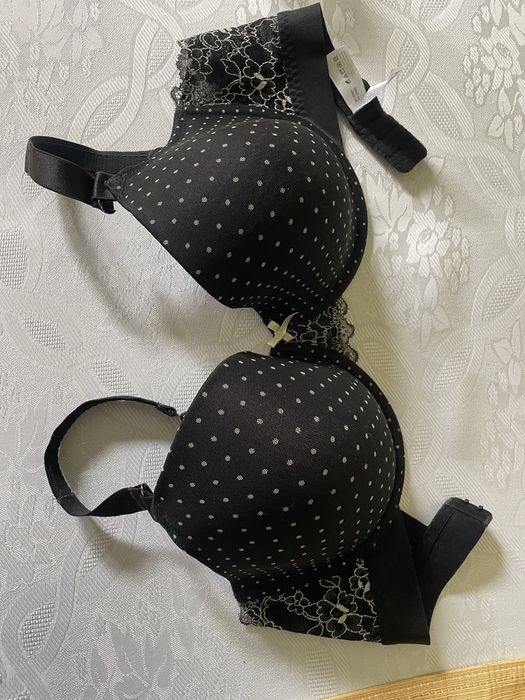 Biustonos USA 36DDD firma B.Tempt’d