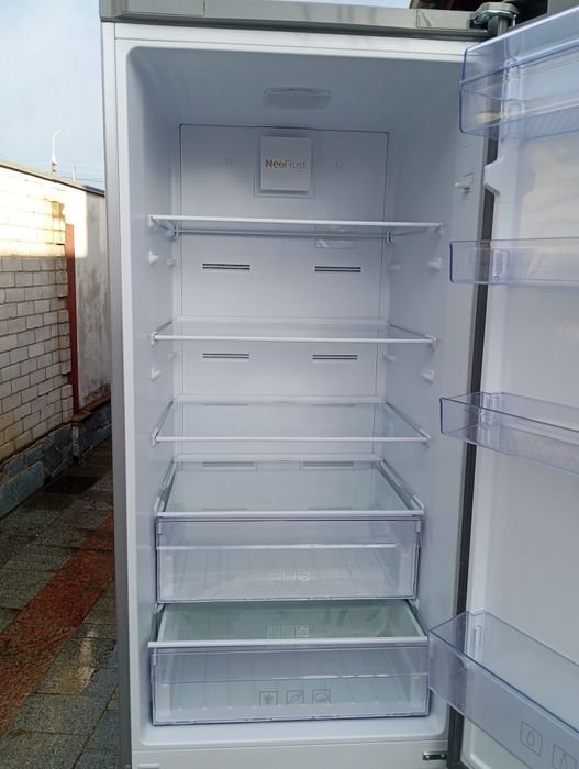 Холодильник BEKO K60400NE No-Frost 200см INVERTER A+++ из Германии