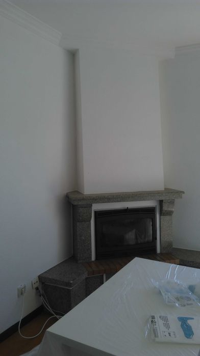 Pintor todos os trabalhos de pintura trolha assentamento de tijoleira e azulejo