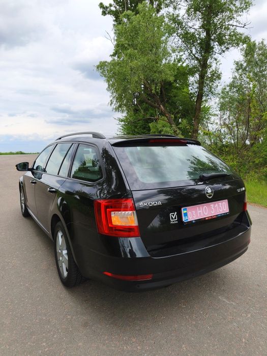 Skoda Octavia A7FL стан нового!
