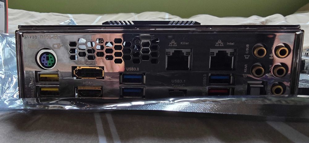 I7-8700K + Aorus Z370 Gaming 7 + 32GB DDR4 3600MHz 18CL