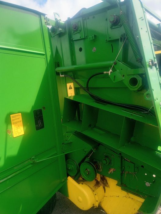 Prasa rolująca John Deere 540 / 545  super stan!