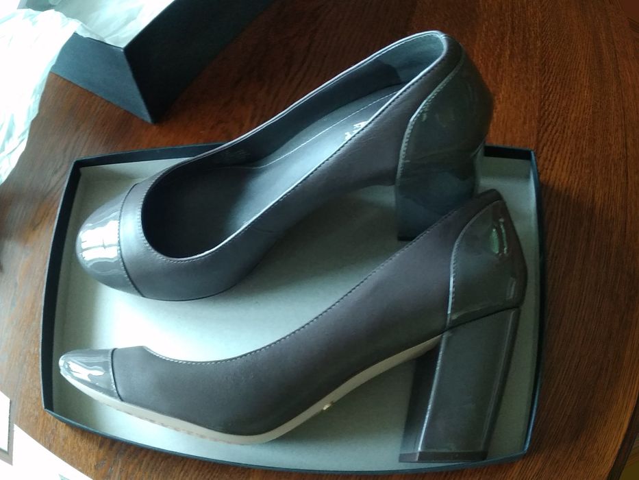 Buty pantofle damskie nowe skórzane  Ralph Lauren 39