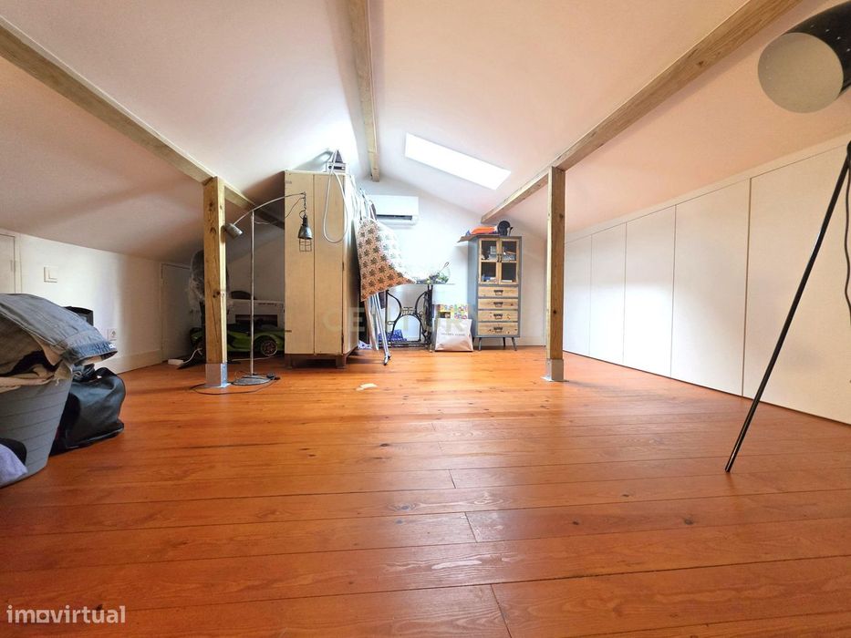 Imóvel T1+1 com excelente remodelação e terraço