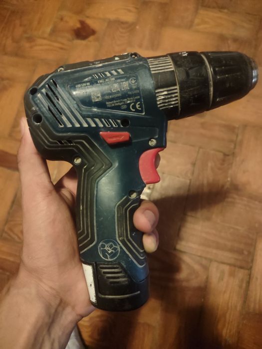 Furadeira Bosch GSB 12V-30 Professional