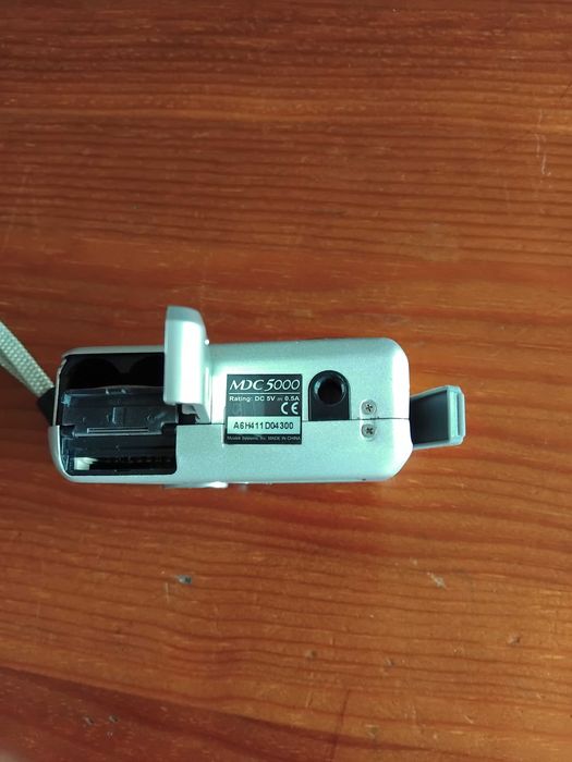 Máquina fotográfica MUSTEK MDC 5000