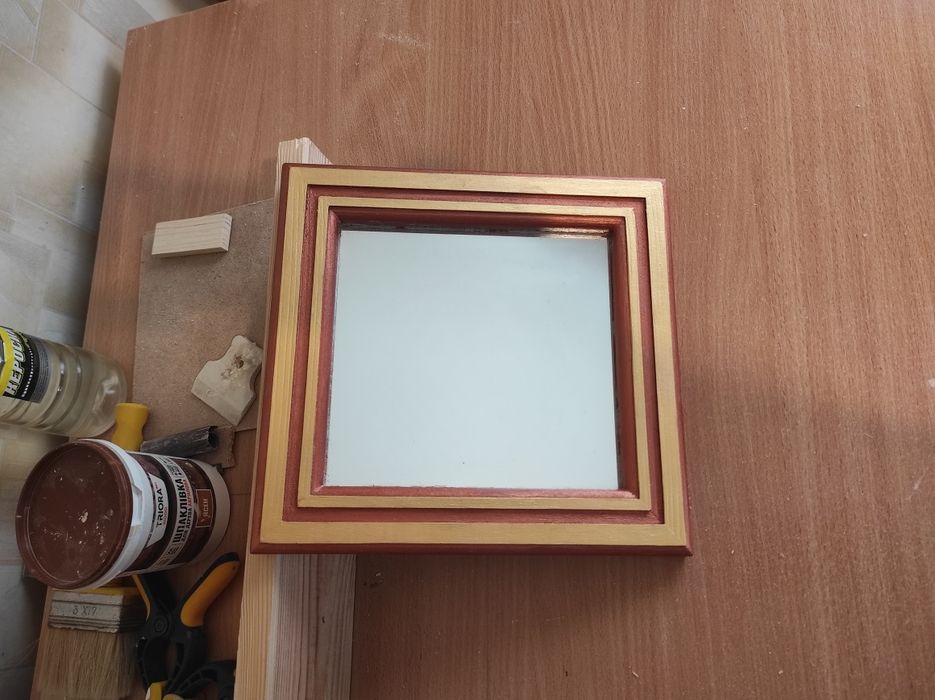 Рамки для картин, живопису, фото, дипломів, сертифікатів, тощо.