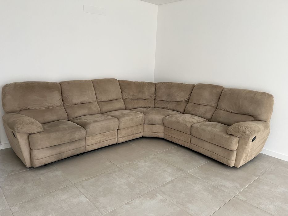 Sofá de 7 lugares beje