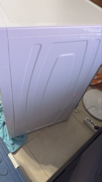 Maquina de lavar roupa
