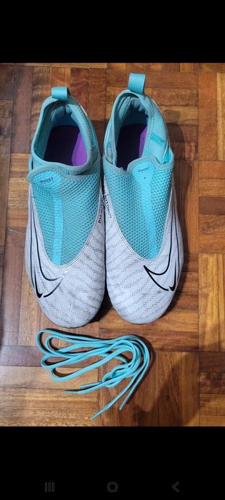Chuteiras Nike 38,5