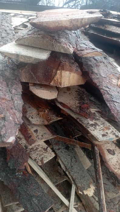 Горбыль сосновый