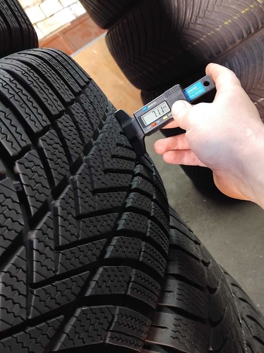 Шини бу 255/50 R19 Bridgestone Blizzak LM005 Комплект Зима