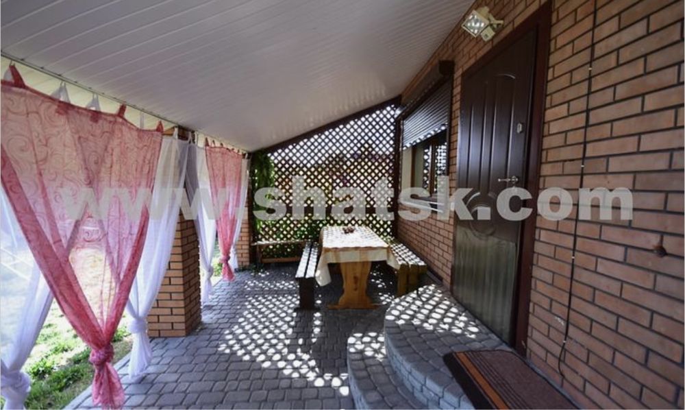 Продаж будинок-дача в с.Мельники Шацькі озера Пісочне озеро