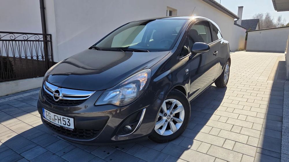 Opel Corsa *BEZWYPADKOWY*Alufelgi*Pierwszy właściciel*BLACK*