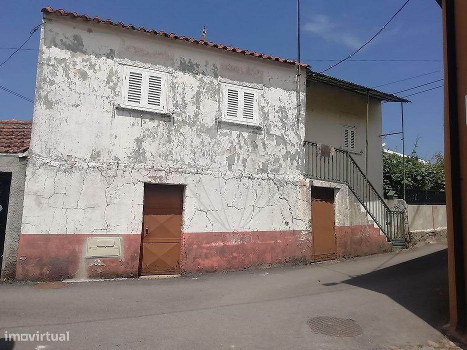 Moradia T2 para venda