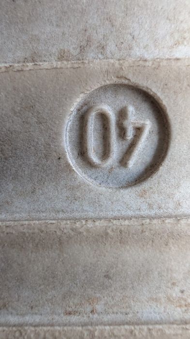 Buty za kostkę wiązane i na zamek